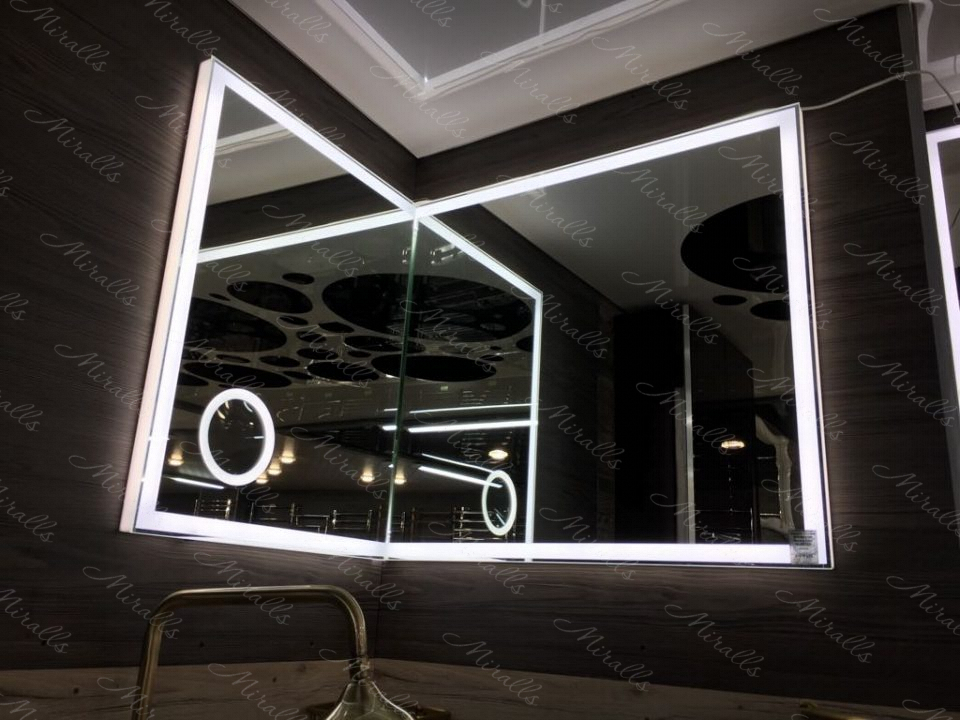 Угловая модификация зеркала Murano Extra с увеличительным зеркалом (ЖК Каскад)