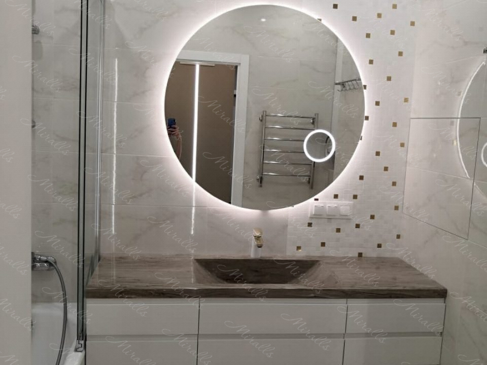 Зеркало Eclipse в ЖК Суббота