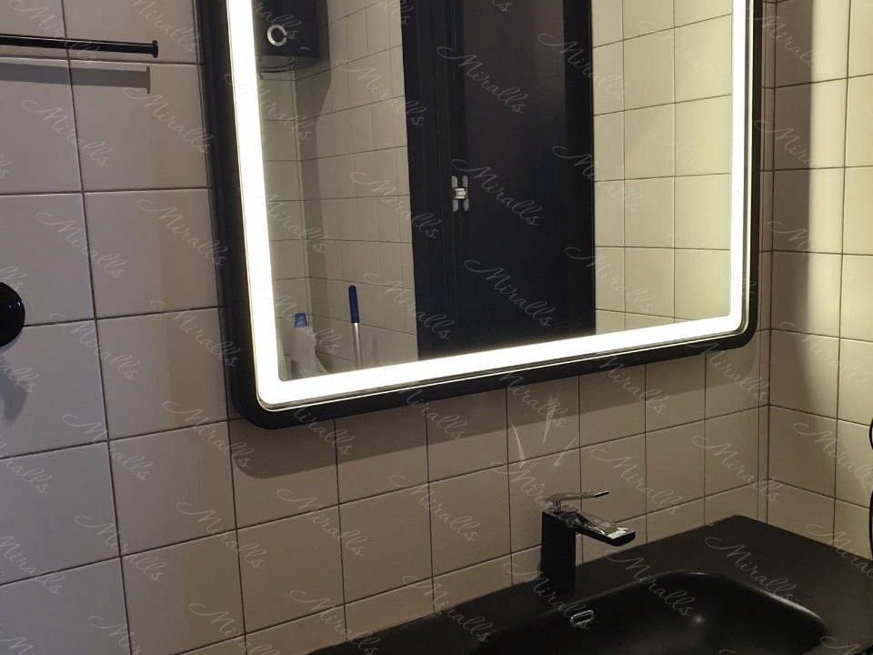 Зеркало Leonardo Plus в ЖК Only