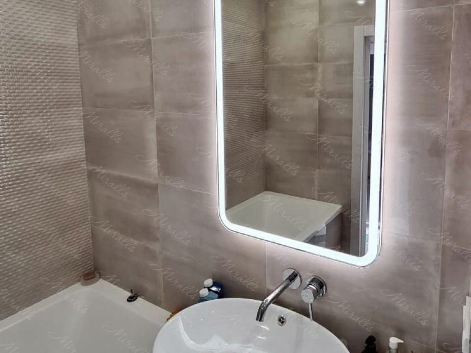 Зеркало Camelia в ЖК Loftec