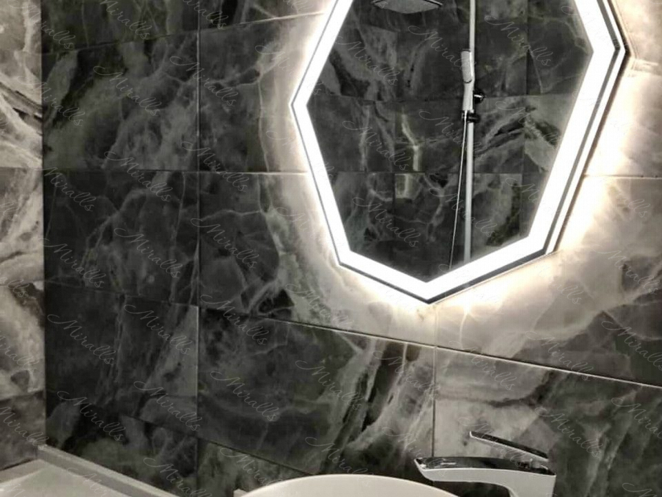 зеркало Crystal Plus с фронтальной и интерьерной подсветкой