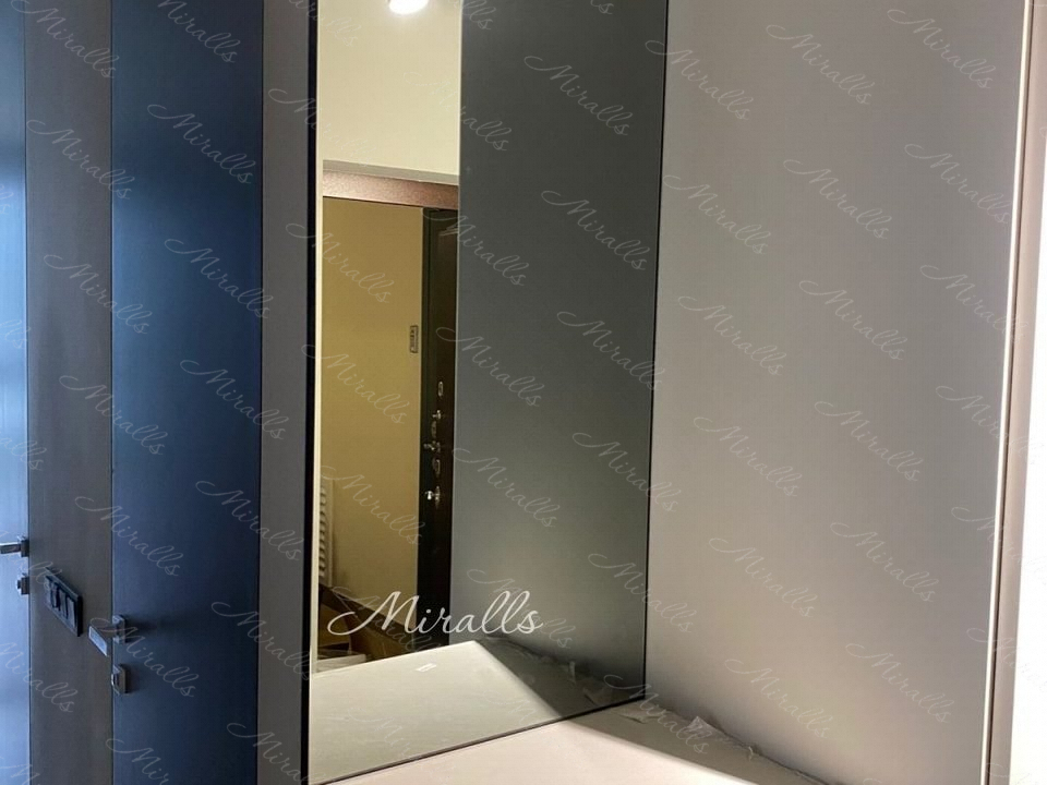 Зеркало Galla New без подсветки в коридоре