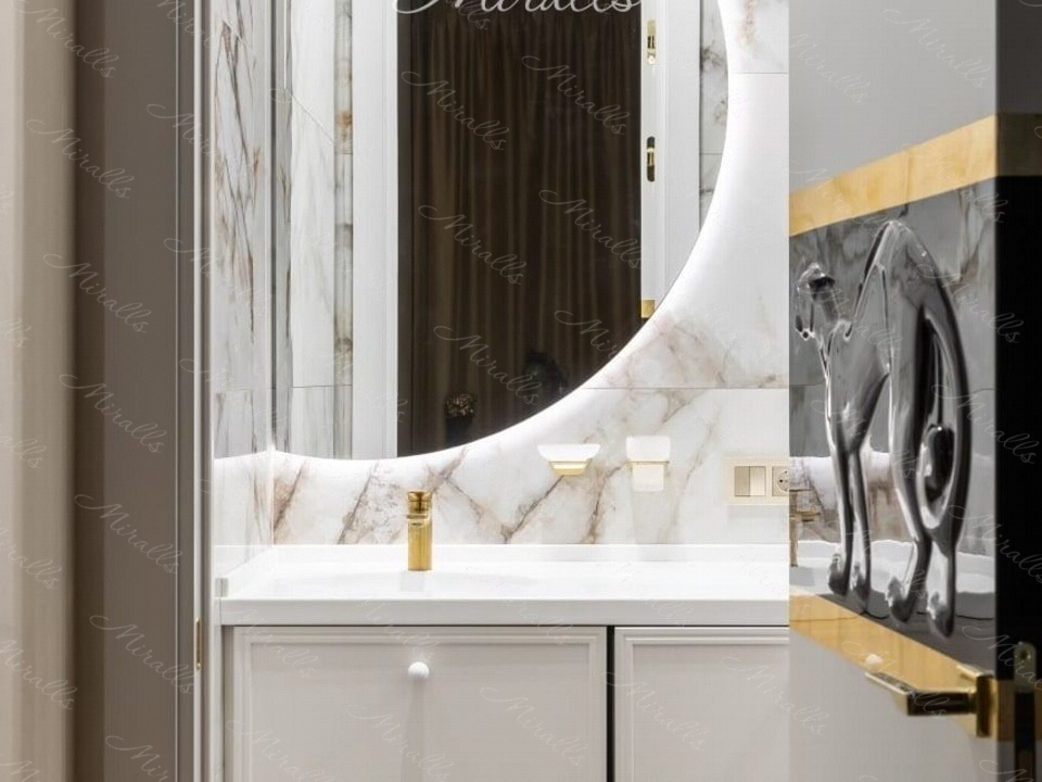 Интерьерное зеркало Enigma с подсветкой