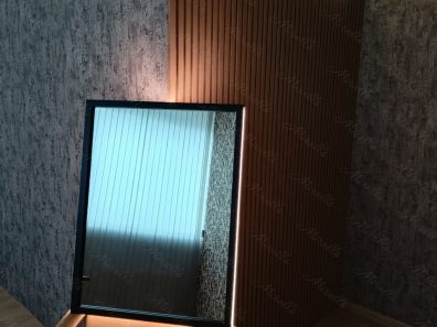 https://miralls.it-kolibri.com/wp-content/uploads/2022/04/Zerkalo-s-podsvetkoj-v-derevyannoj-rame-Bruno1-min-396x297.jpg