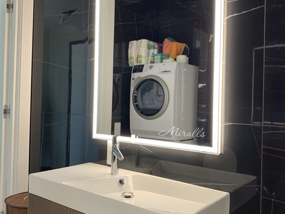 Зеркало Murano Extra в ванной комнате