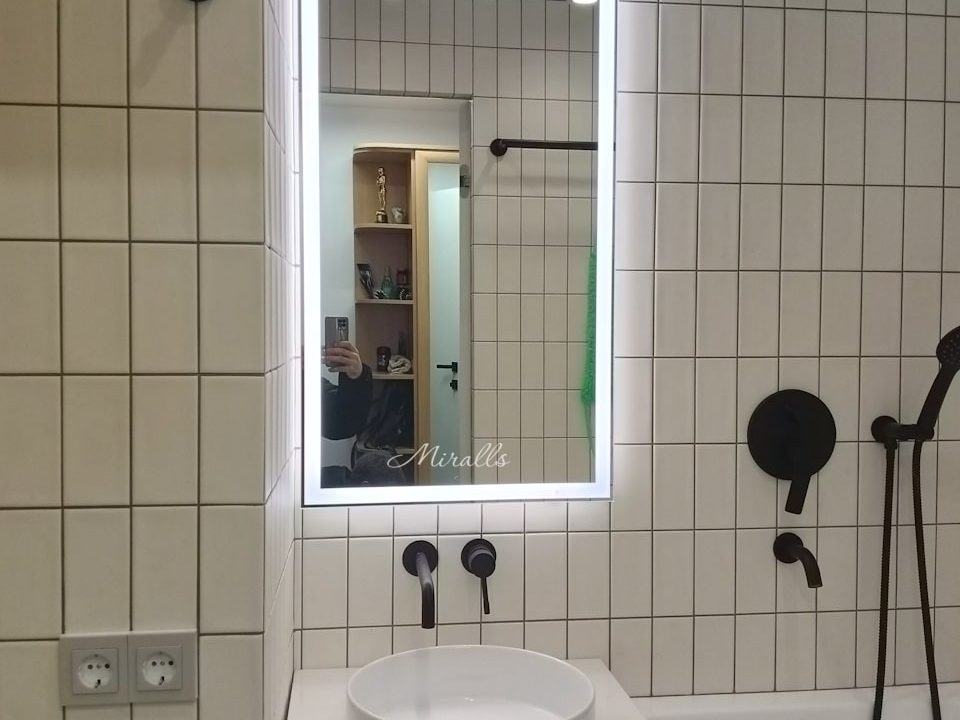 Зеркало Murano Extra в ванной комнате
