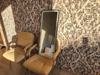 https://miralls.it-kolibri.com/wp-content/uploads/2023/09/Zerkalo-s-podsvetkoj-v-tonkoj-rame-Maison-Plus-2-min-396x297.jpg