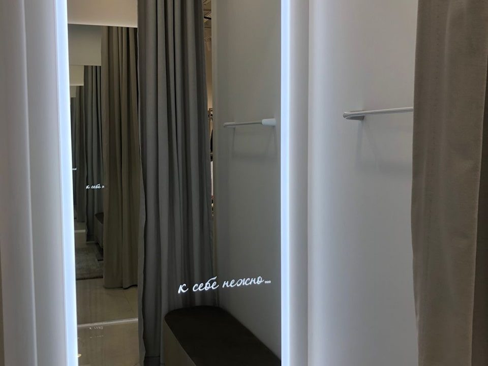 Большое зеркало Adele XL в магазине