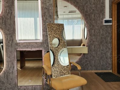 https://miralls.it-kolibri.com/wp-content/uploads/2024/07/Pryamougolnoe-zerkalo-s-facetom-v-serebristoj-rame-Galla-New-1-min-1-396x297.jpg