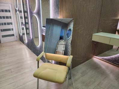 Зеркало с подсветкой Lux