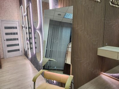 Прямоугольное зеркало с подсветкой Simple