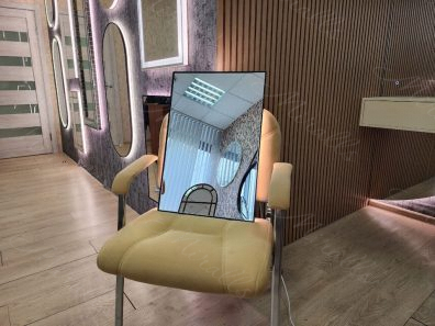 Прямоугольное зеркало с подсветкой в тонкой раме Brams Extra