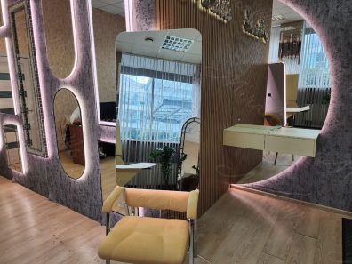 Зеркало с скругленными углами и подсветкой Lux